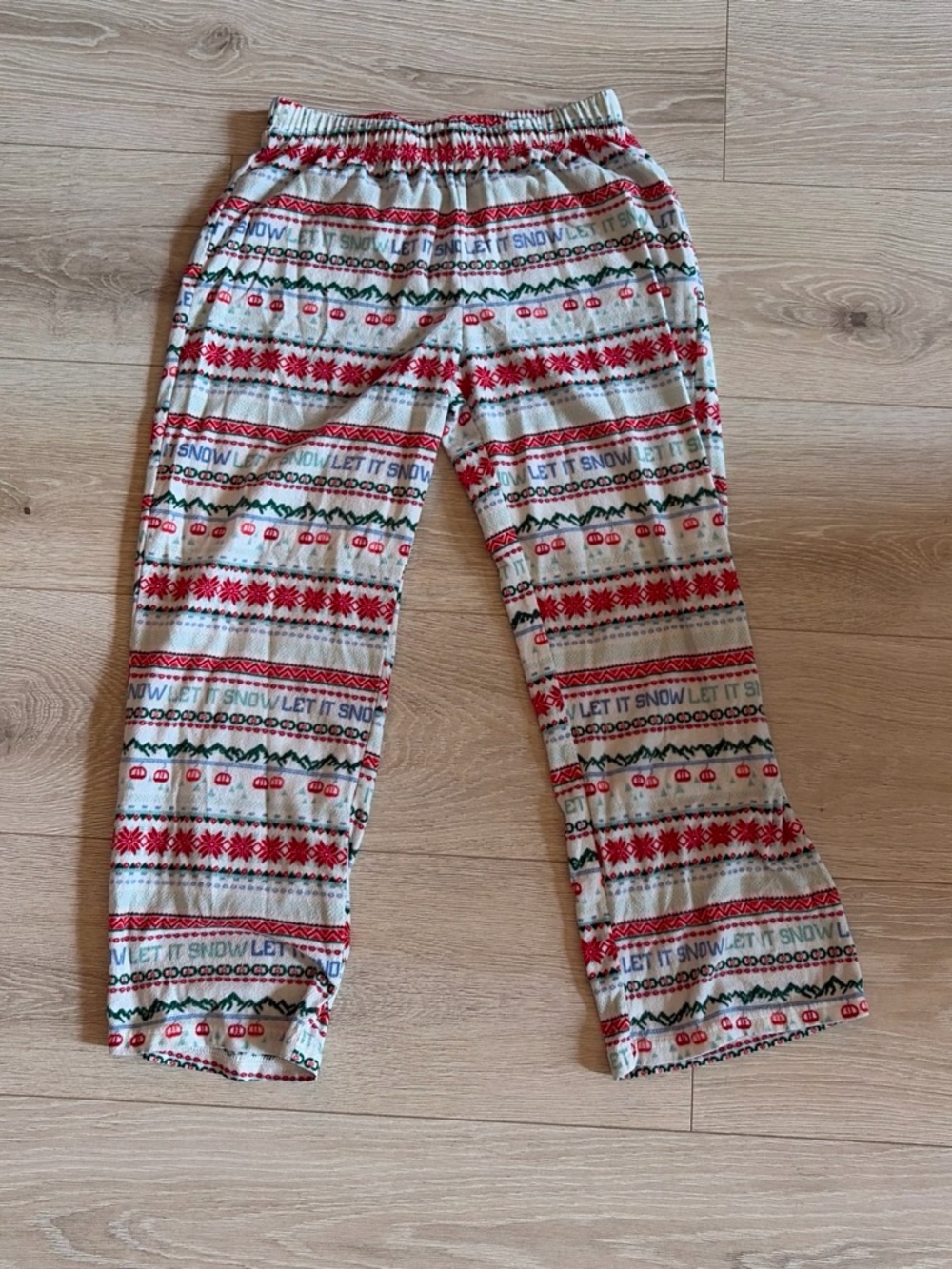 Wondershop Cream Lounge Pants with Red & Green Holiday Print